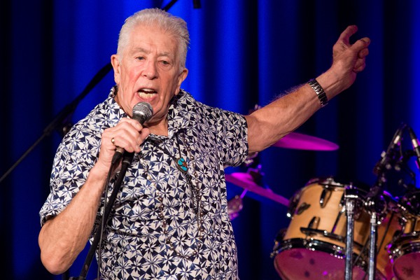 Blues-Legende John Mayall beim Konzert am 23. September 2015 im Leo Theater Ennepetal. Foto: AWi