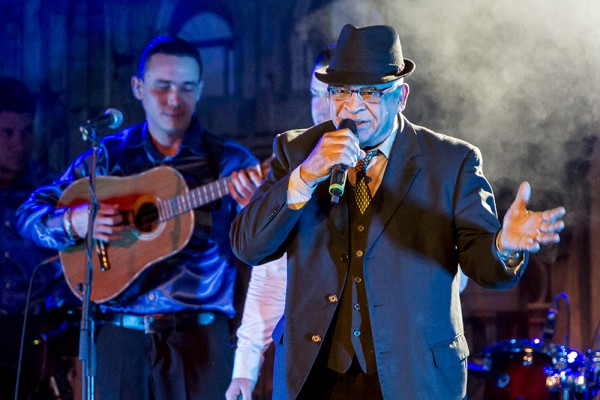 Die kubanische Show "Pasion de Buena Vista" begeisterte das Publikum im Ennepetaler Leo Theater. Foto: Andreas Winkelsträter