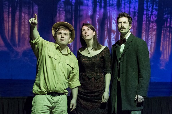 "Sherlock Holmes und der Hund der Baskervilles" feiert am Freitag, 18. März, 20 Uhr, die Premiere im Leo Theater. Foto: AWi