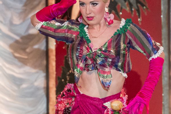 "The Firebirds Burlesque SHow" am 30. Apirl 2016 im Leo Theater. Foto: AWi