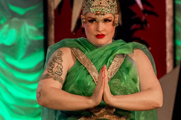 "The Firebirds Burlesque SHow" am 30. Apirl 2016 im Leo Theater. Foto: AWi