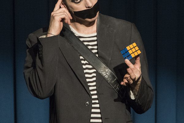 Der Comedian "Tape Face" alias Sam Wills aus Neuseeland gastierte am 10. Februar 2017 im LEO Theater. Fotos: AWi