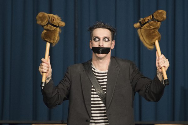 Der Comedian "Tape Face" alias Sam Wills aus Neuseeland gastierte am 10. Februar 2017 im LEO Theater. Fotos: AWi